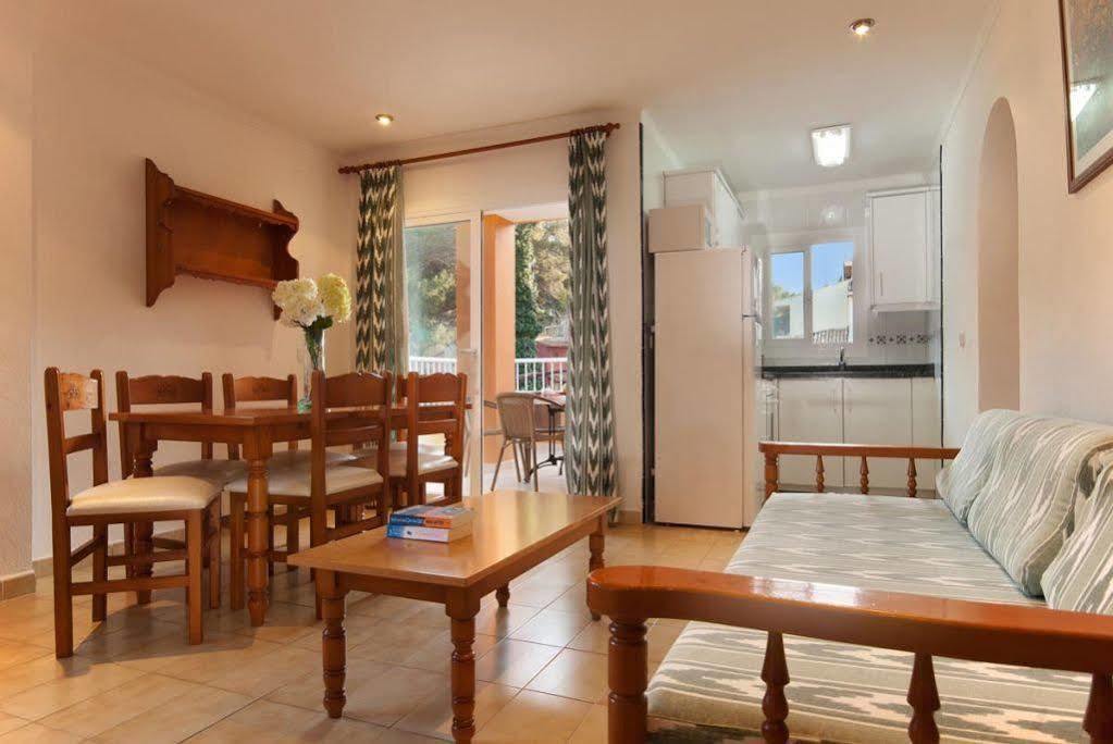 Pinos Altos Apartments Cala de Sant Vicenc المظهر الخارجي الصورة