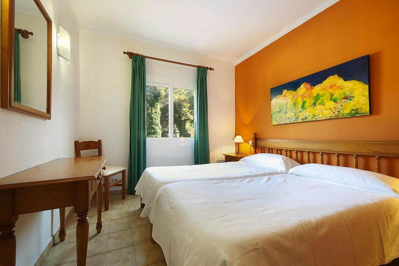 Pinos Altos Apartments Cala de Sant Vicenc المظهر الخارجي الصورة